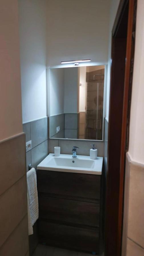 Duomo1Vip Apartment Милано Екстериор снимка